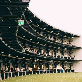 Topgolf Viena: juego - 1 bahía