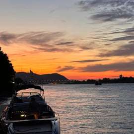 Viena: Viaje exclusivo en yate por el Danubio