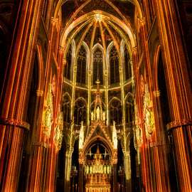 Viena: Iglesia Votiva de la Luz de la Creación Espectáculo de luz inmersivo