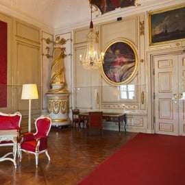 Viena: Visita sin esperas al Museo Sisí, Hofburg y Jardines