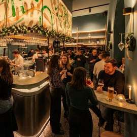 VIENA: Cata de vino austriaco con tapas para dos
