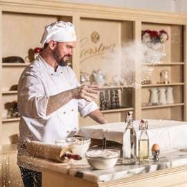Viena: K.u.K. Hofzuckerbäcker Baking Show com degustação