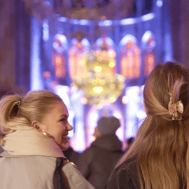 Viena: Iglesia Votiva de la Luz de la Creación Espectáculo de luz inmersivo