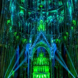 Viena: Iglesia Votiva de la Luz de la Creación Espectáculo de luz inmersivo