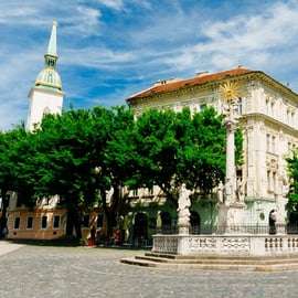 Viena a Bratislava en autobús y barco