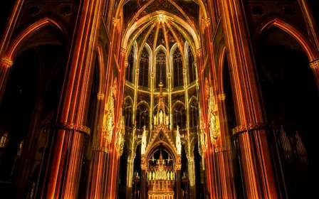 Viena: Iglesia Votiva de la Luz de la Creación Espectáculo de luz inmersivo