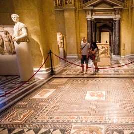 Ticket combinado: Museo de Historia del Arte y Tesoro Imperial
