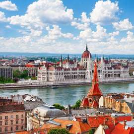 Desde Viena: excursión guiada de un día a Bratislava y Budapest