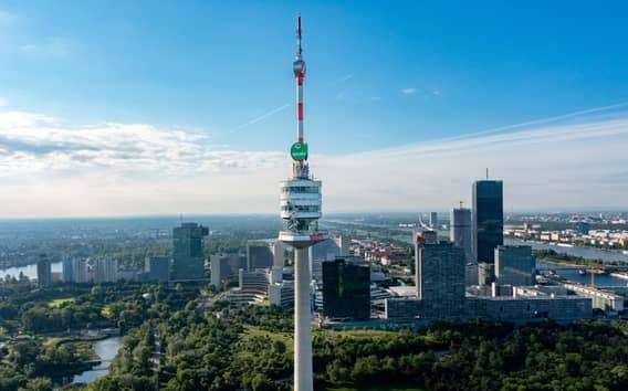 Viena: Ticket de entrada sin colas a la Torre del Danubio