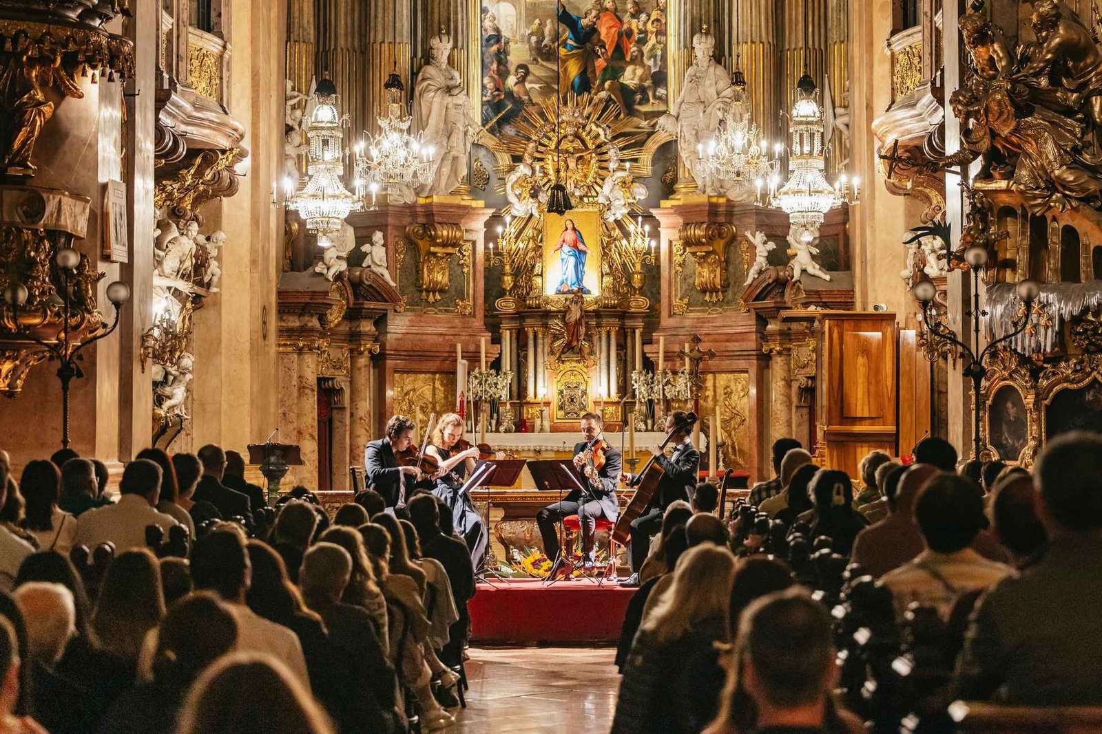 Viena: ticket Classic Ensemble Vienna en San Pedro