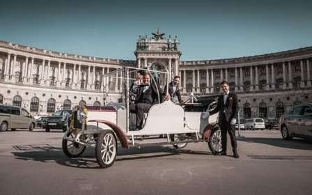 Viena: Tour turístico por la ciudad en un coche eléctrico de época