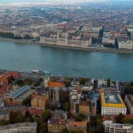 Excursión de 1 día desde Viena: Bratislava y Budapest con guía