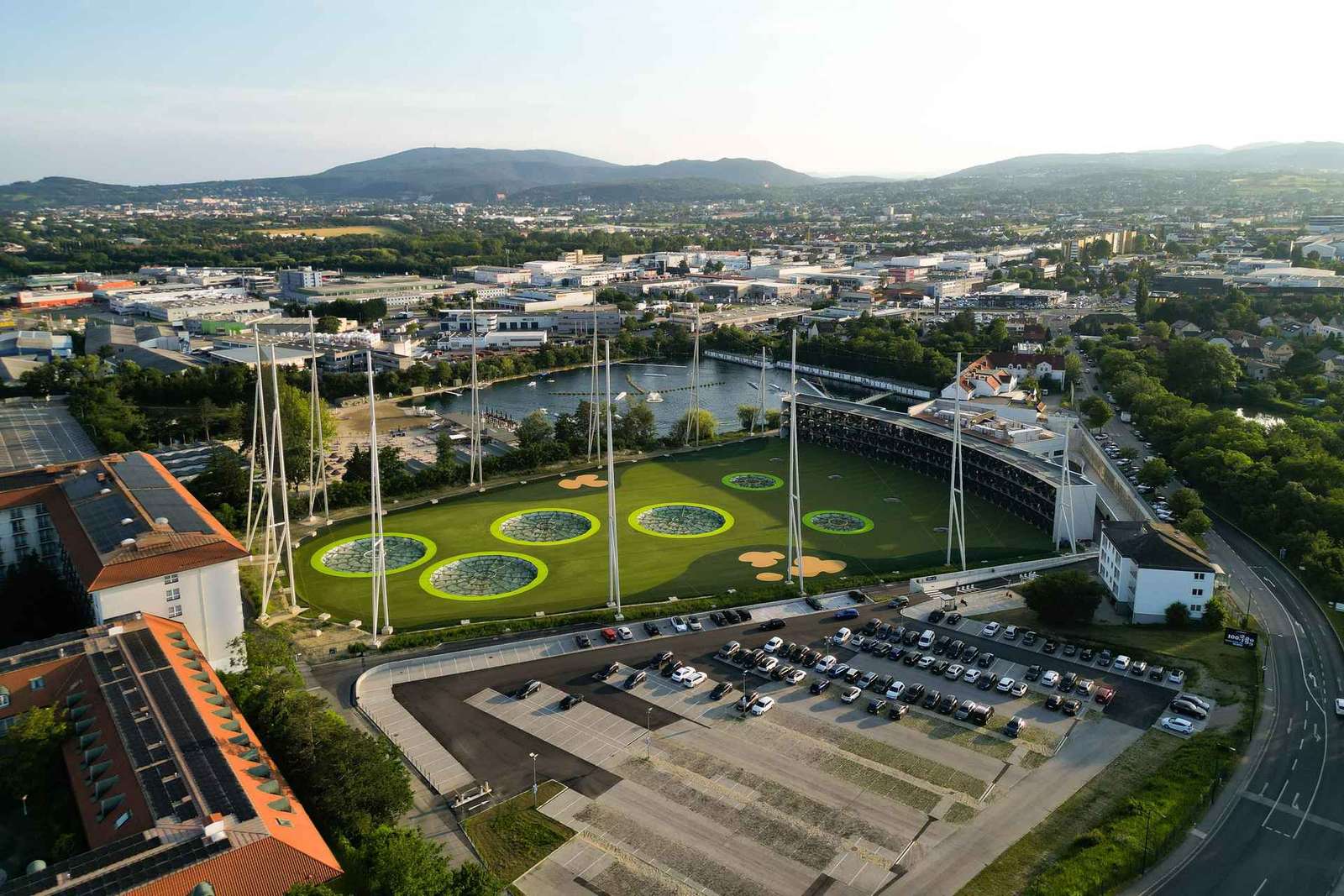 Topgolf Viena: juego - 1 bahía