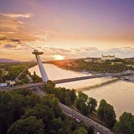 De Viena a Bratislava, Devín y Hainburg – Tour guiado
