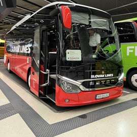 Bratislava - Aeropuerto de Viena: Traslado directo y fiable en autobús