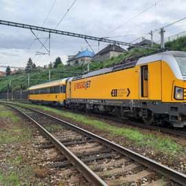 Praga: Traslado en tren a/desde el centro de Viena