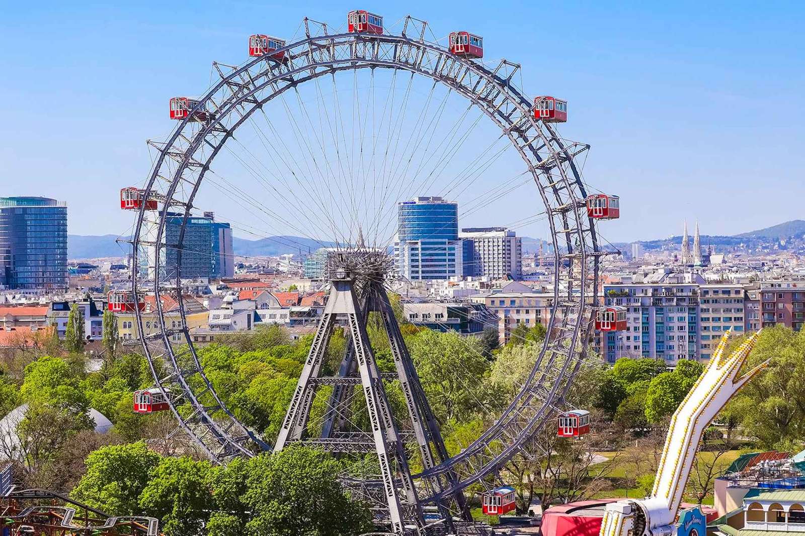 Viena: Paseo en Noria Gigante sin pasar por caja