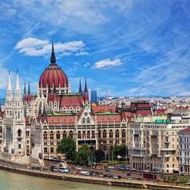 Desde Viena: tour guiado de un día por Bratislava y Budapest